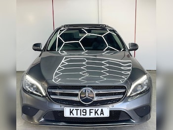 Used Mercedes-Benz C Class 2019 for sale - 79167016: Photo