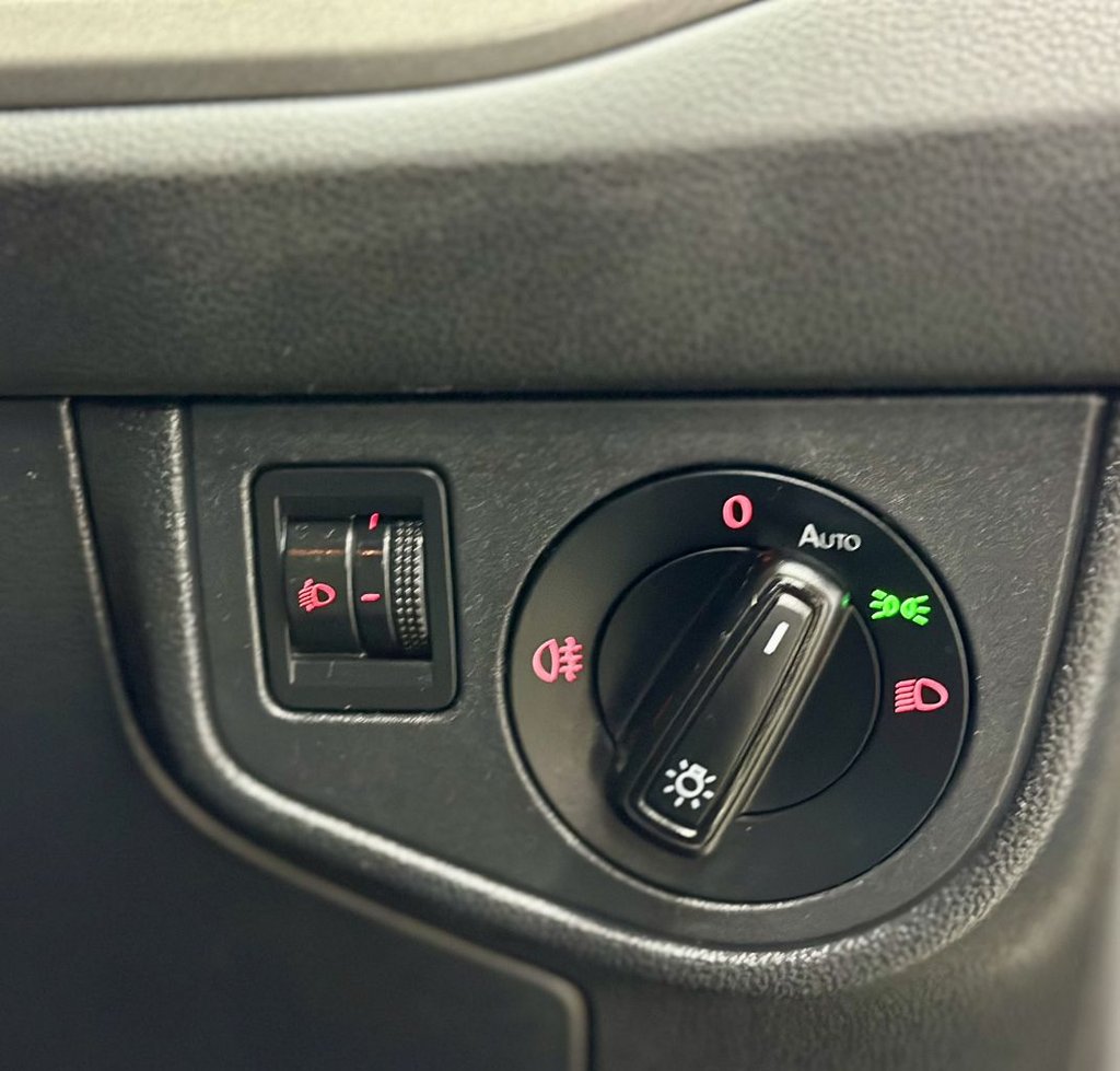 Used Volkswagen Polo 2018 for sale - 76724865: Photo 17