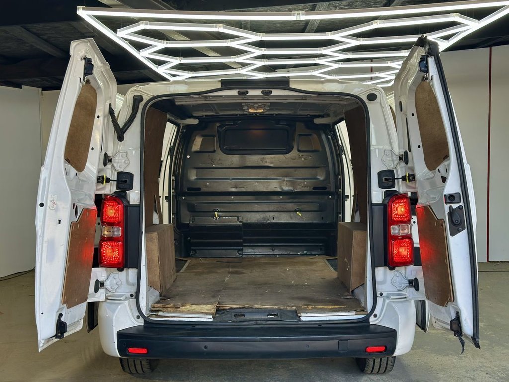 Used Vauxhall Vivaro 2020 for sale - 77341465: Photo 16