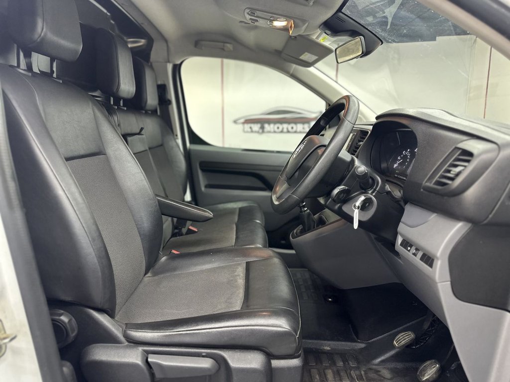 Used Vauxhall Vivaro 2020 for sale - 77341465: Photo 19