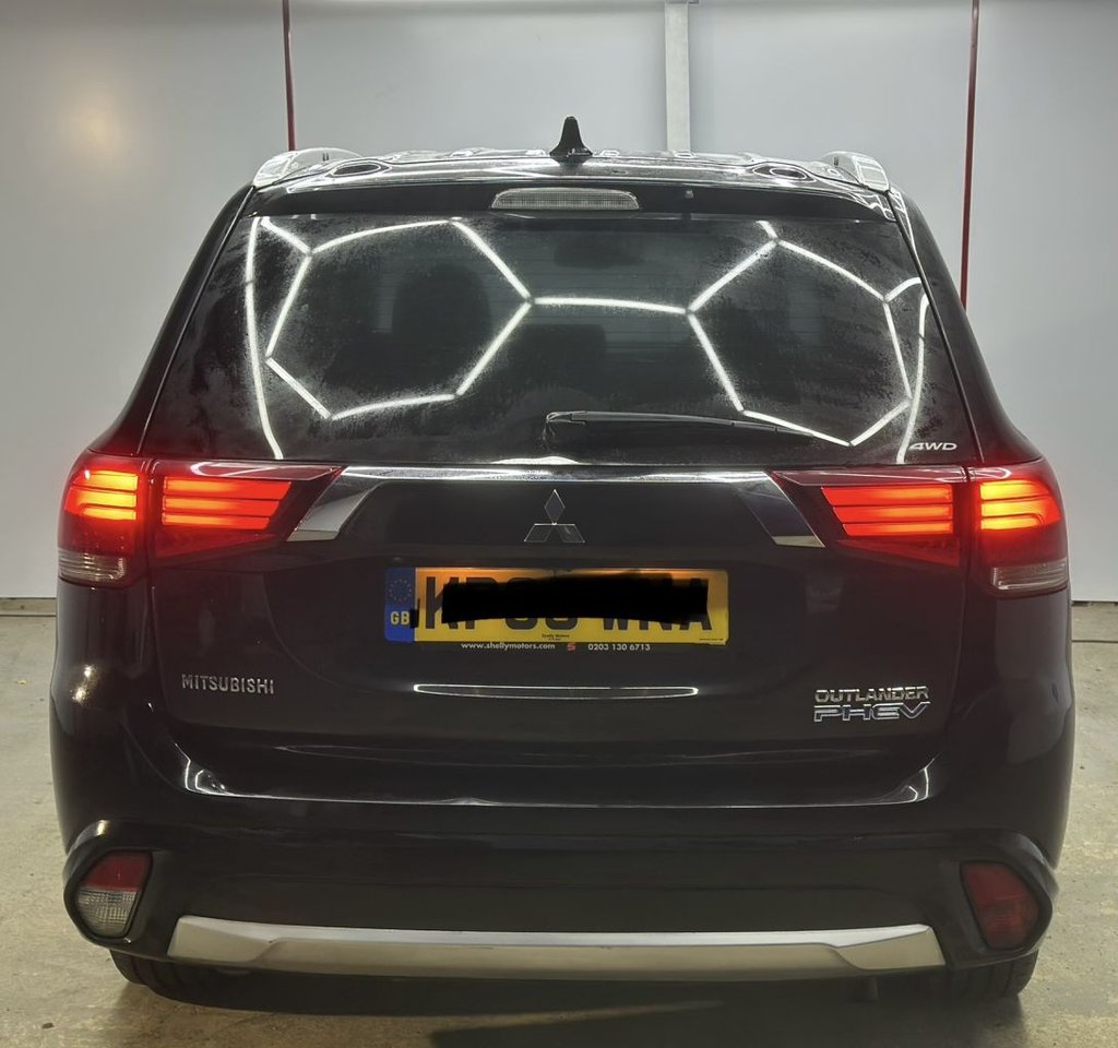 Used Mitsubishi Outlander 2015 for sale - 76642859: Photo 14