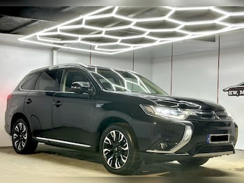 Mitsubishi - Outlander
