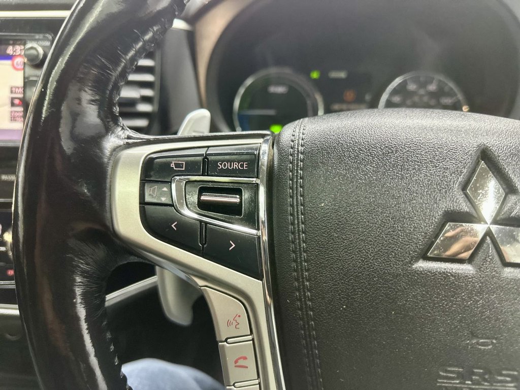 Used Mitsubishi Outlander 2015 for sale - 76642859: Photo 26