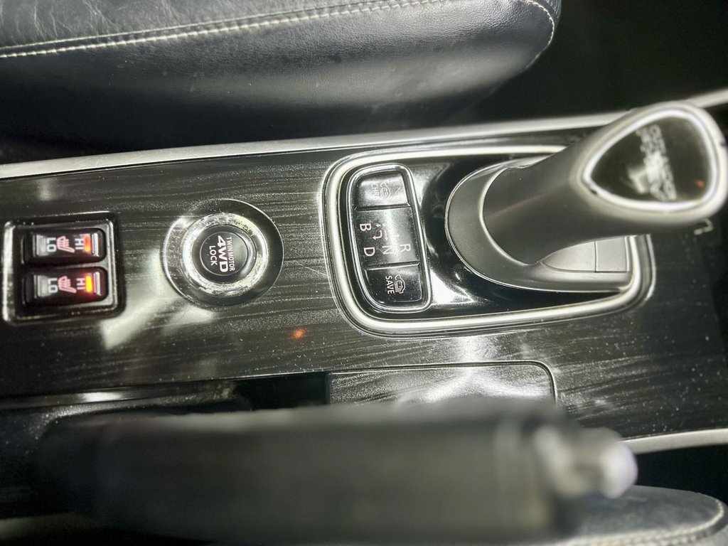 Used Mitsubishi Outlander 2015 for sale - 76642859: Photo 29