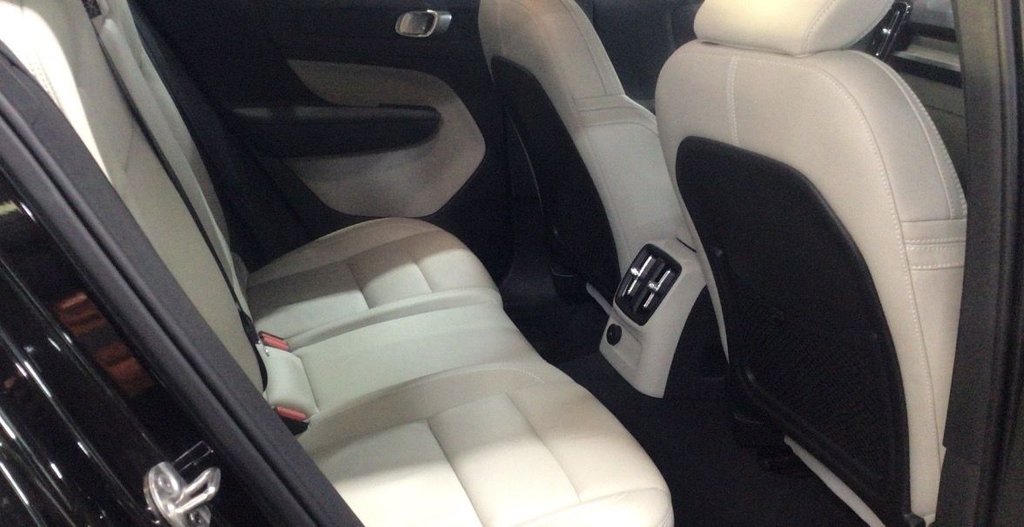 Used Volvo XC40 2022 for sale - 77572045: Photo 10