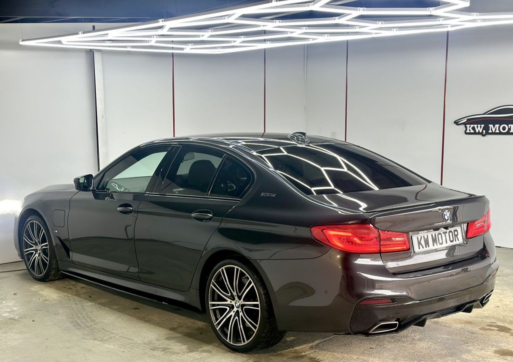 Used BMW 5 Series 2018 for sale - 76559242: Photo 16