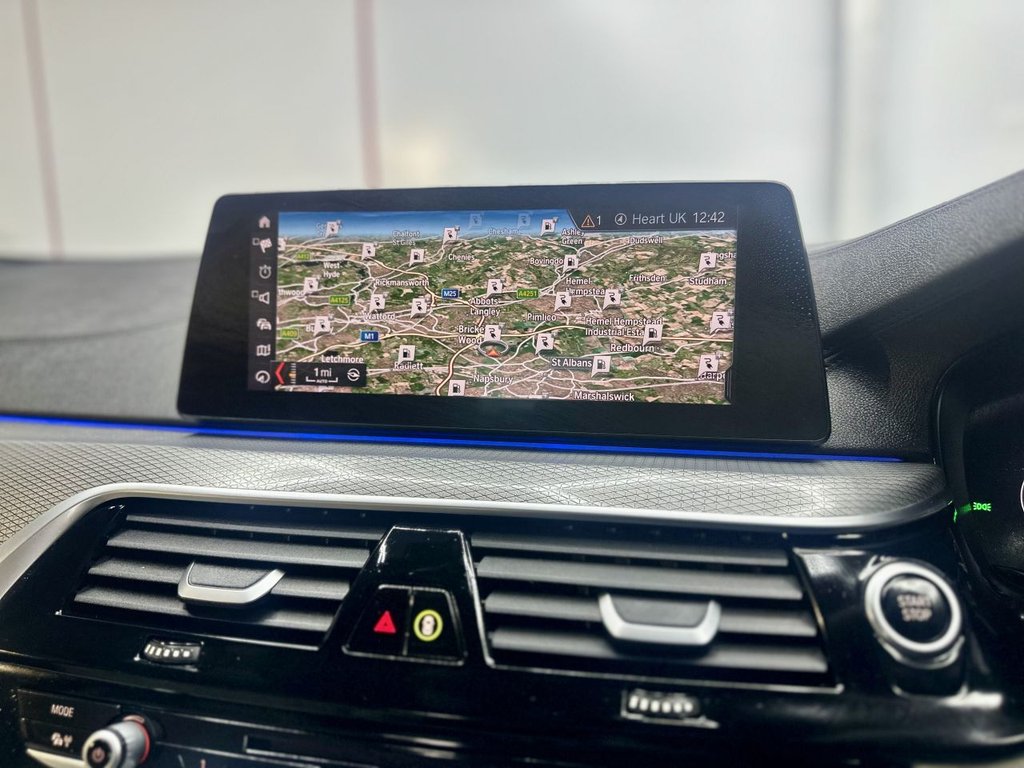 Used BMW 5 Series 2018 for sale - 76559242: Photo 32