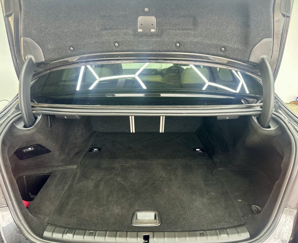 Used BMW 5 Series 2018 for sale - 76559242: Photo 41