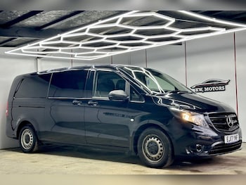 Used Mercedes-Benz Vito 2017 for sale - 78401196: Photo