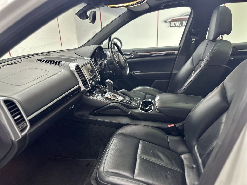 Used Porsche Cayenne 2014 for sale - 76173195: Photo 20