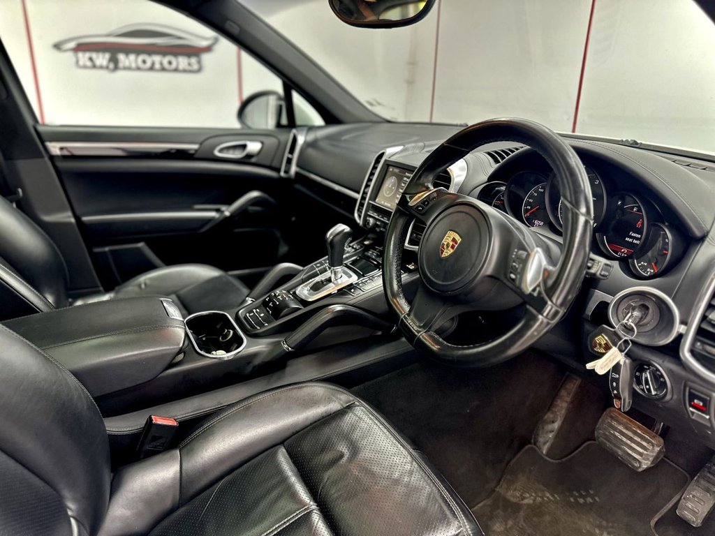 Used Porsche Cayenne 2014 for sale - 76173195: Photo 24