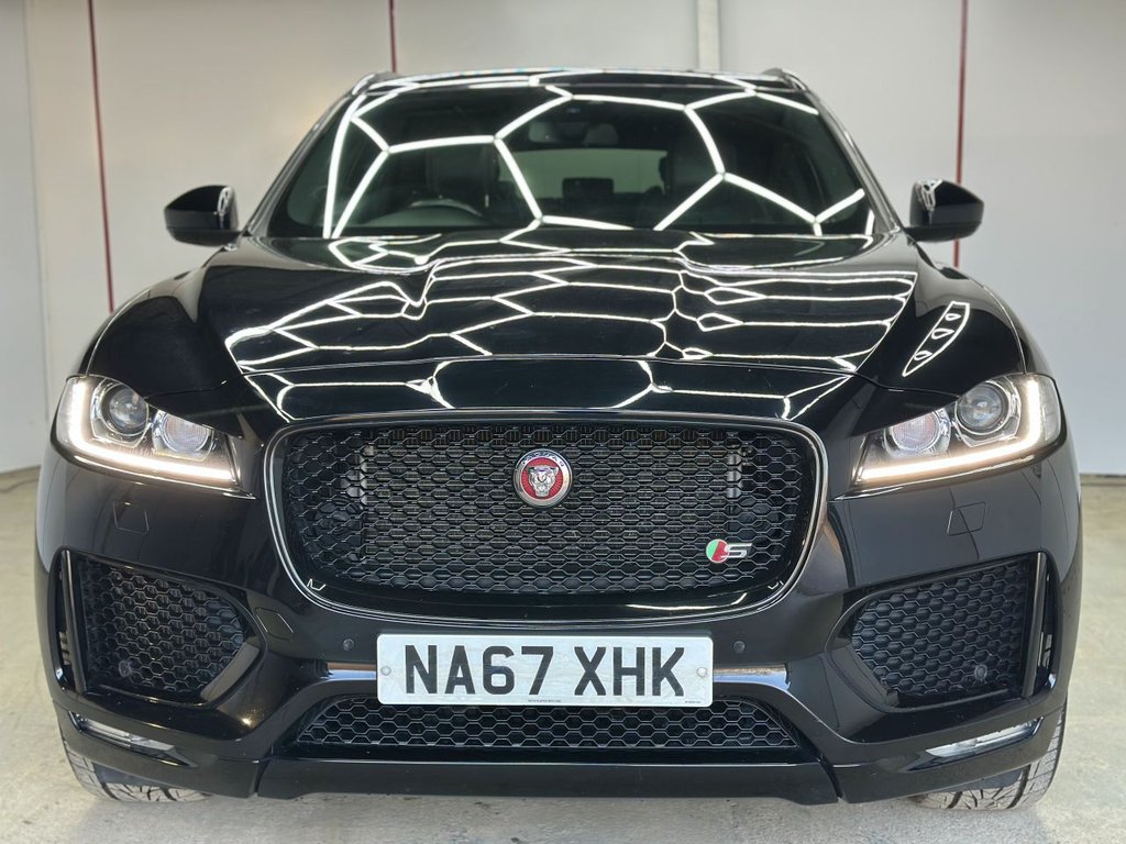 Used Jaguar F-Pace 2017 for sale - 77437342: Photo 5