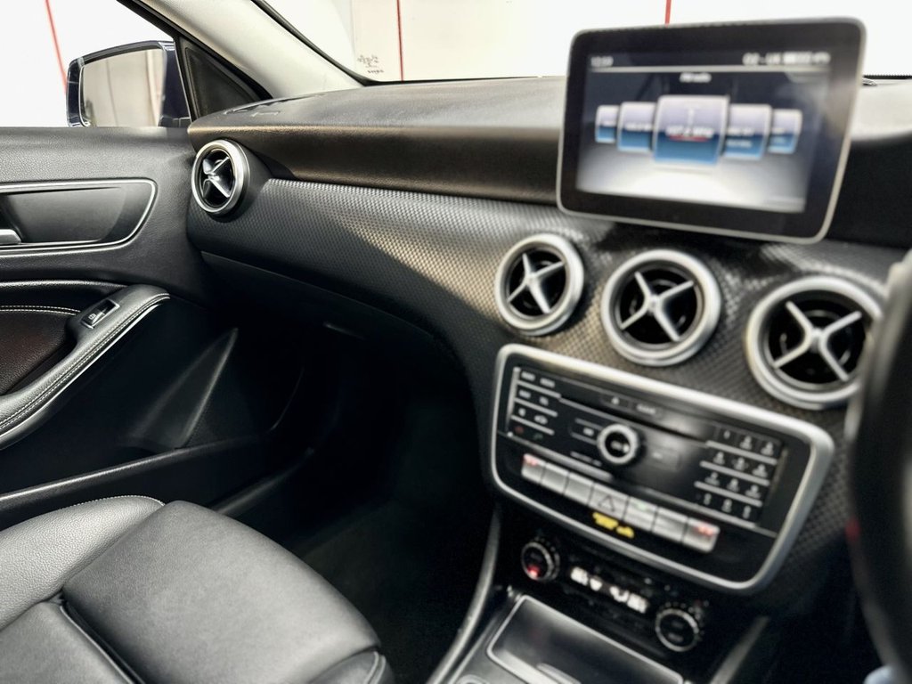 Used Mercedes-Benz A-Class 2017 for sale - 76642152: Photo 31