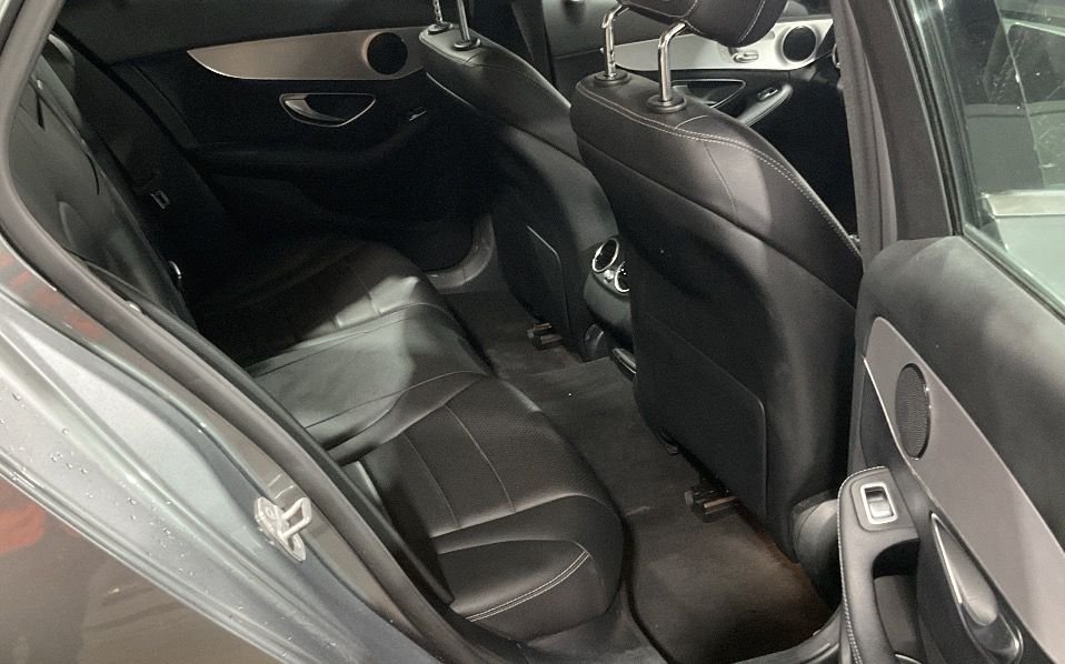 Used Mercedes-Benz C Class 2018 for sale - 77356212: Photo 10