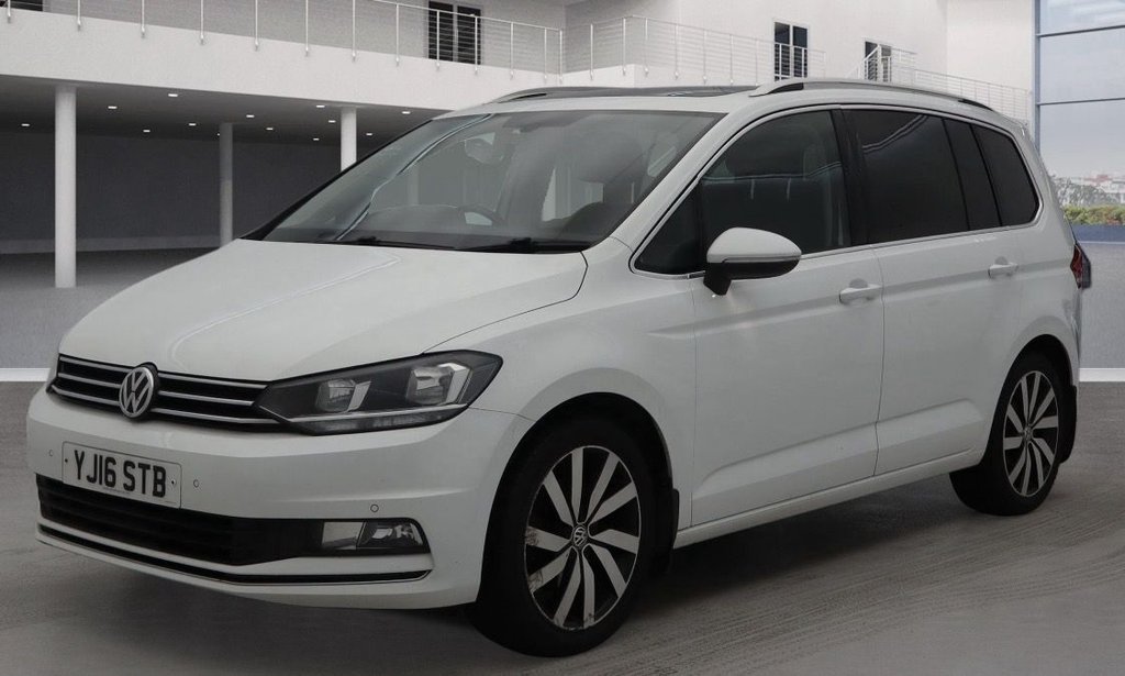 Used Volkswagen Touran 2016 for sale - 77521120: Photo 2