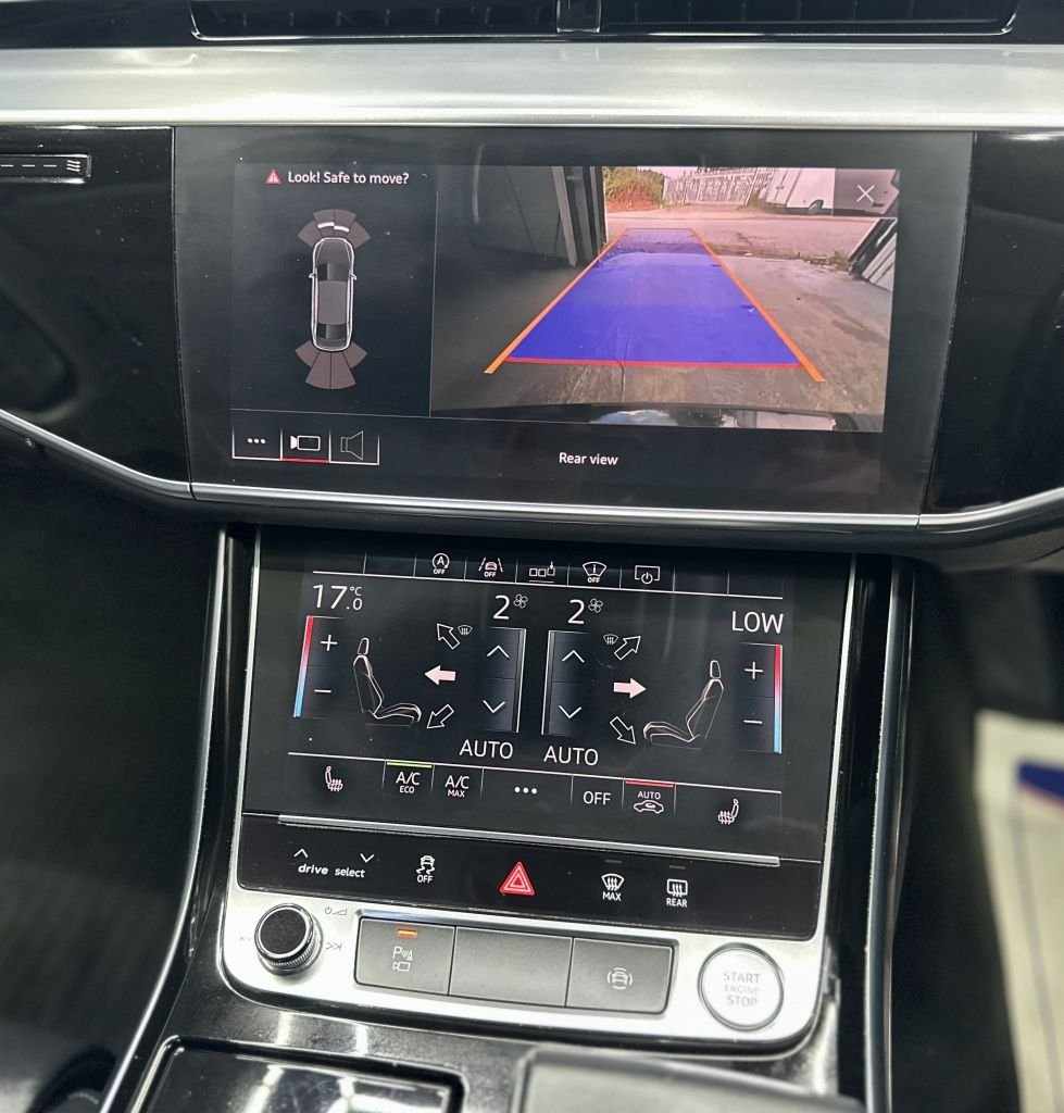 Vehicle 29