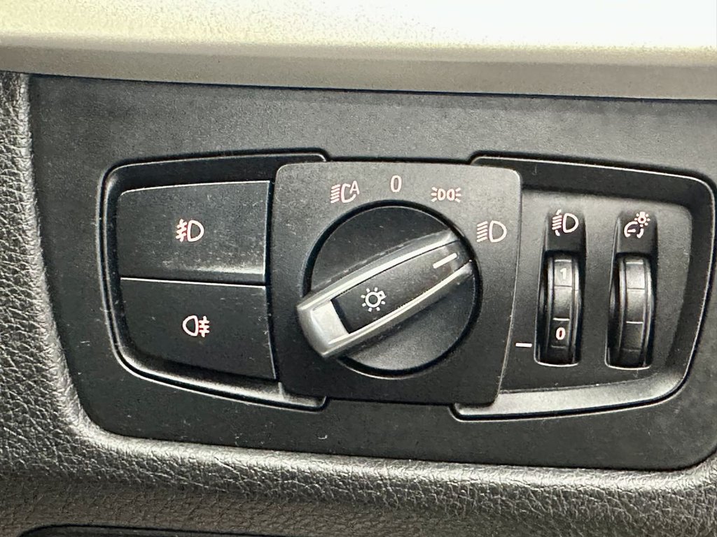 Used BMW 3 Series 2015 for sale - 77558161: Photo 35