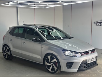Used Volkswagen Polo 2015 for sale - 75253710: Photo