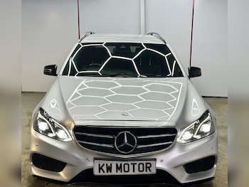 Used Mercedes-Benz E Class 2015 for sale - 79438110: Photo