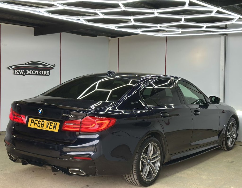 Used BMW 5 Series 2018 for sale - 77884944: Photo 11