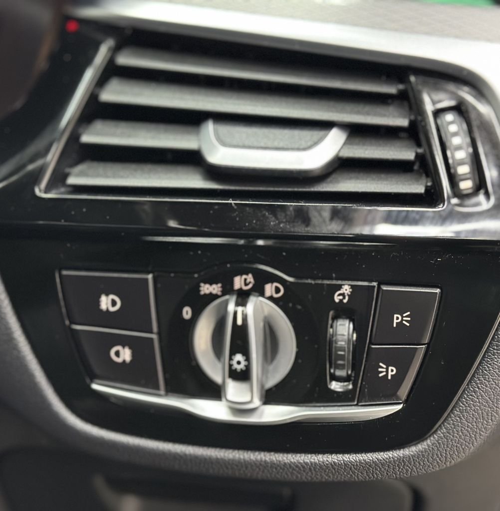 Used BMW 5 Series 2018 for sale - 77884944: Photo 25