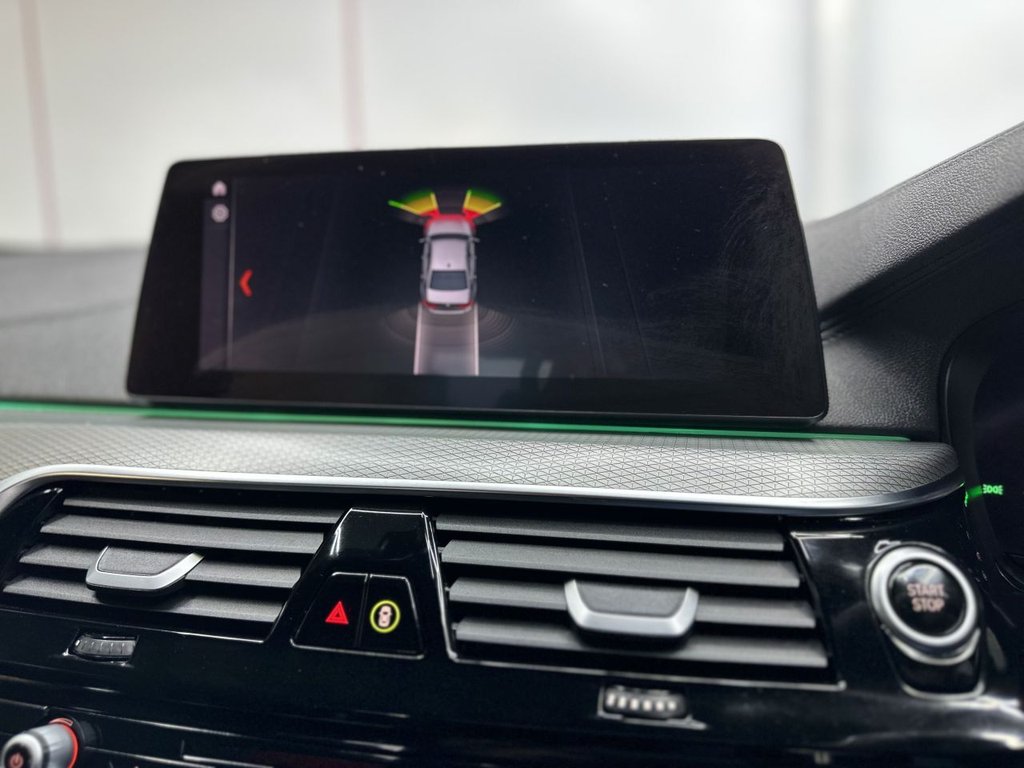 Used BMW 5 Series 2018 for sale - 77884944: Photo 32