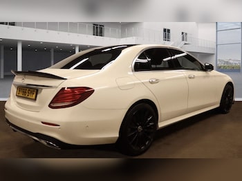 Used Mercedes-Benz E Class 2016 for sale - 78022093: Photo
