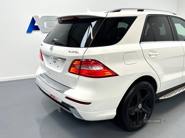 Used Mercedes-Benz M Class 2014 for sale - 76085877: Photo 12