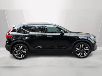 Used Volvo XC40 2025 for sale - 79712773: Photo