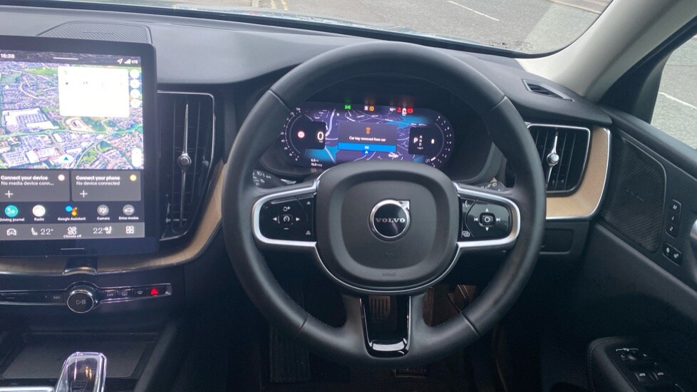 Used Volvo XC60 2025 for sale - 78137053: Photo 10