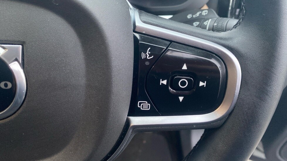 Used Volvo XC60 2025 for sale - 78137053: Photo 29