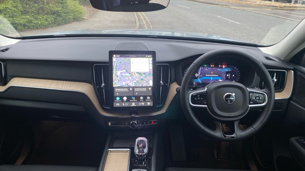 Used Volvo XC60 2025 for sale - 78137053: Photo 5