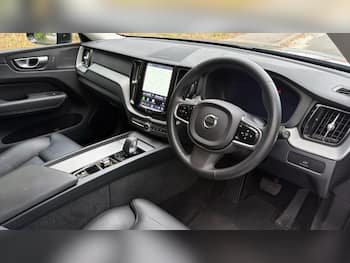 Used Volvo XC60 2023 for sale - 79590928: Photo