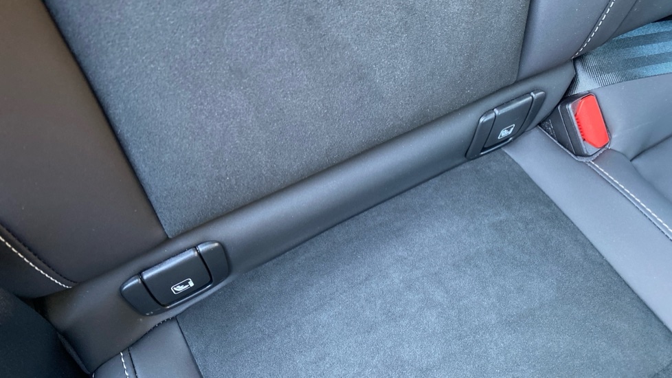 Used Volvo XC40 2023 for sale - 77959889: Photo 20