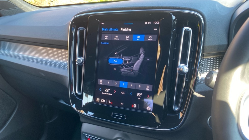 Used Volvo XC40 2023 for sale - 77959889: Photo 39