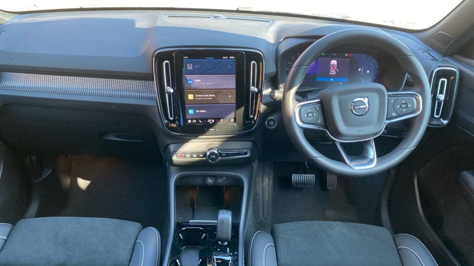 Used Volvo XC40 2023 for sale - 77959889: Photo 5