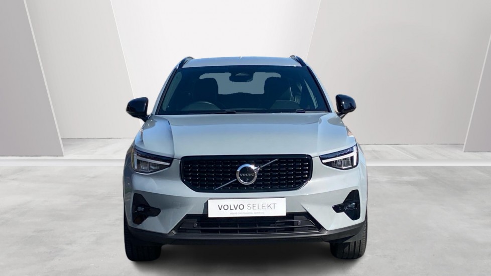 Used Volvo XC40 2023 for sale - 77959889: Photo 8