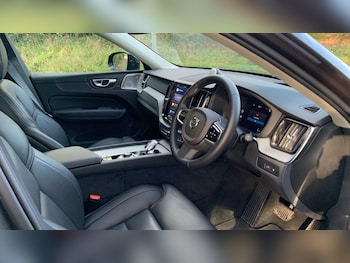Used Volvo XC60 2025 for sale - 76544592: Photo