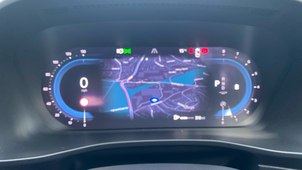 Used Volvo XC40 2023 for sale - 78094602: Photo 11