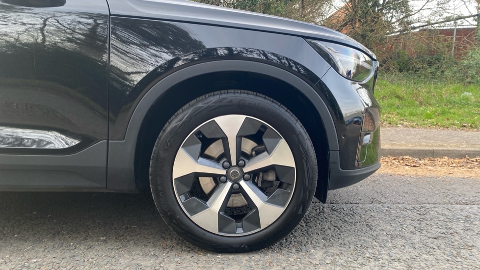 Used Volvo XC40 2023 for sale - 78094602: Photo 9