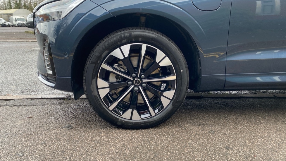 Used Volvo XC60 2025 for sale - 77205631: Photo 20