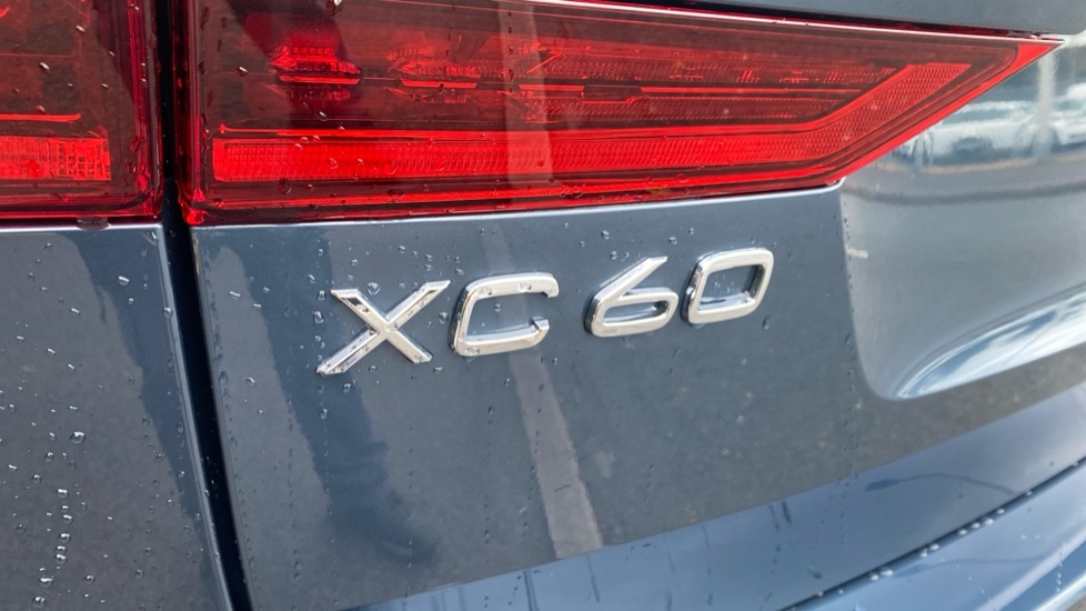Used Volvo XC60 2025 for sale - 77205631: Photo 24