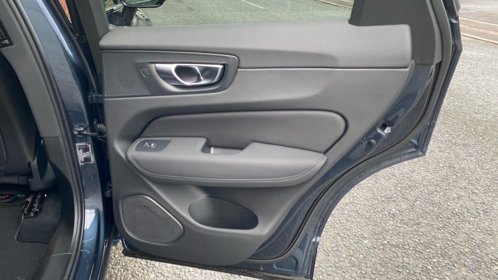 Used Volvo XC60 2025 for sale - 77205631: Photo 45