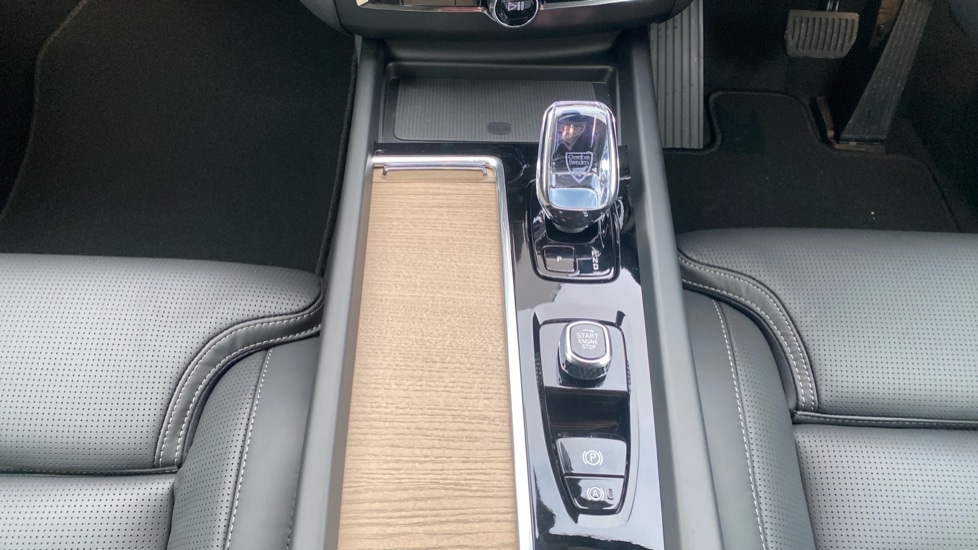 Used Volvo XC60 2025 for sale - 77205631: Photo 49