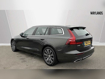 Used Volvo V60 2018 for sale - 78219015: Photo