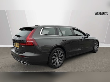 Used Volvo V60 2018 for sale - 78219015: Photo