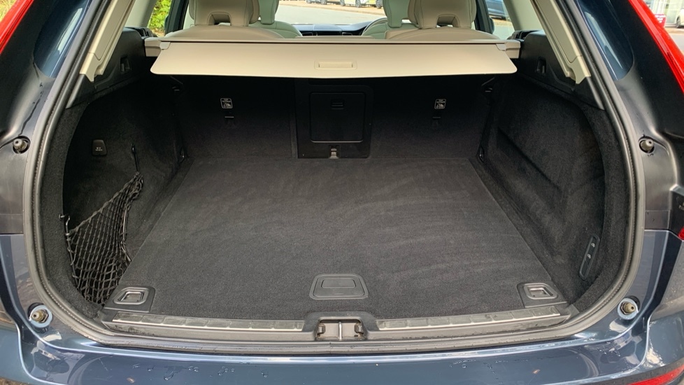 Used Volvo XC60 2021 for sale - 76523467: Photo 14