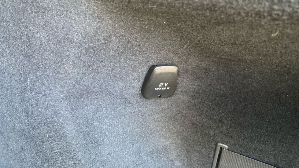 Used Volvo XC90 2025 for sale - 78128946: Photo 16