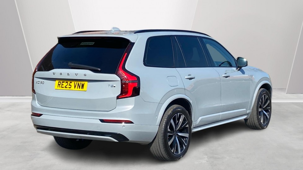 Used Volvo XC90 2025 for sale - 78128946: Photo 2