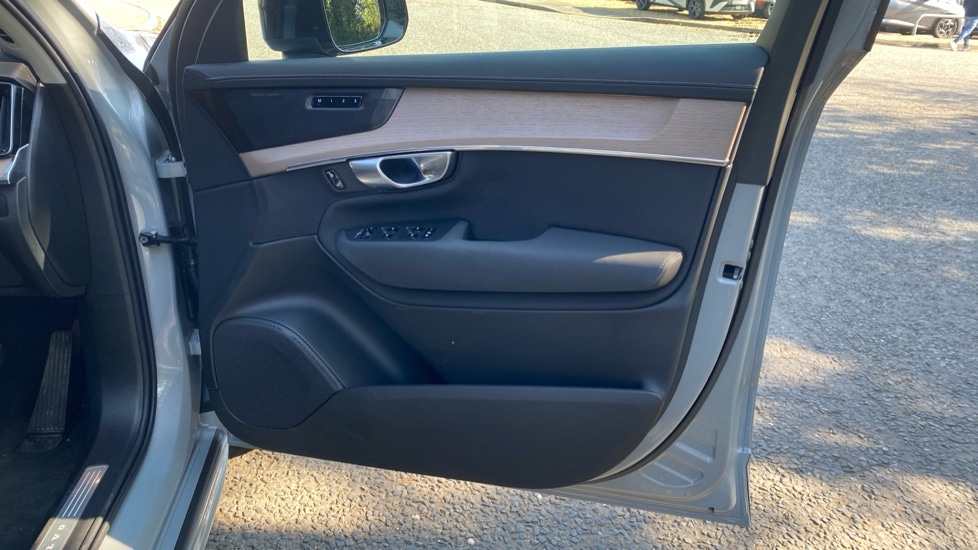 Used Volvo XC90 2025 for sale - 78128946: Photo 34